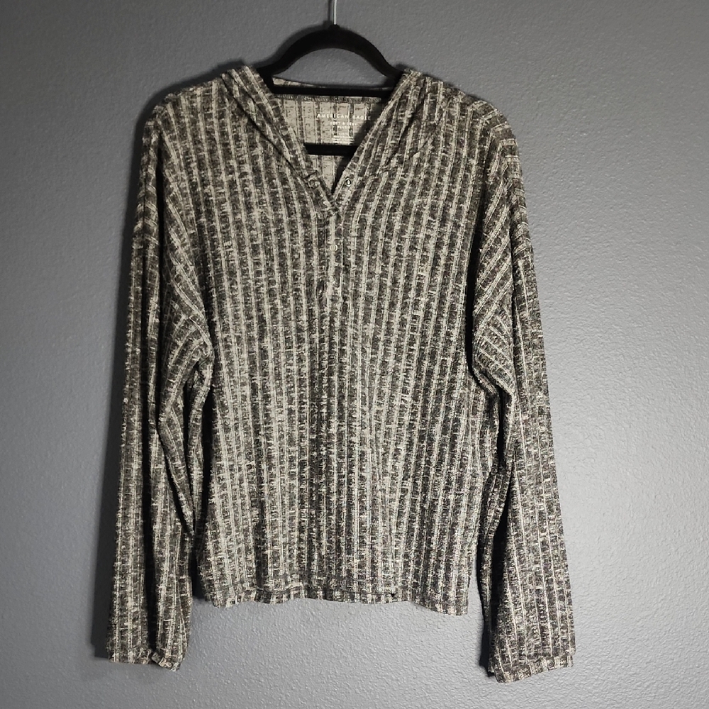 American Eagle Outfitters Soft & Sexy Plush Gray Sweater